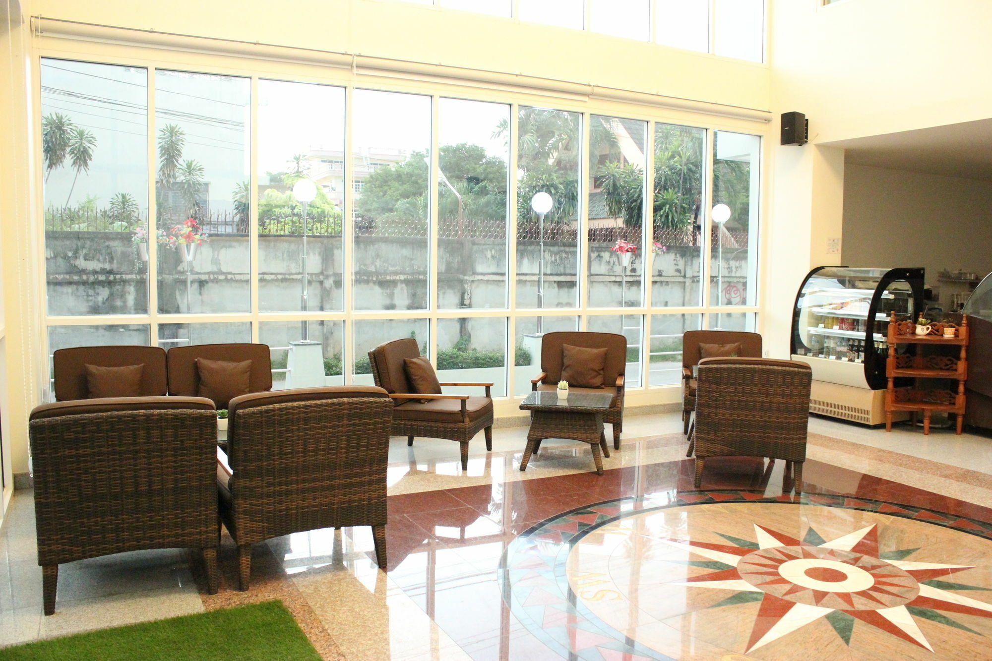 Kanchanaburi City Hotel Екстериор снимка